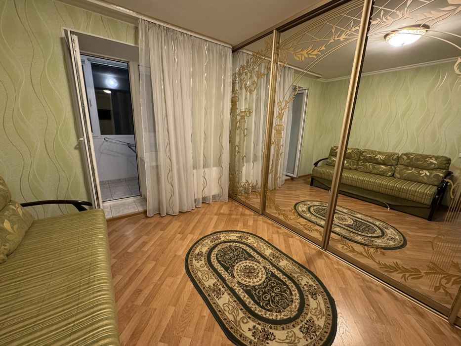 Оренда 2-к квартири неподалік центра