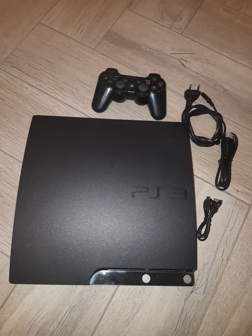 Продам игровую приставку Sony PlayStation 3 Slim CECH-2008B.