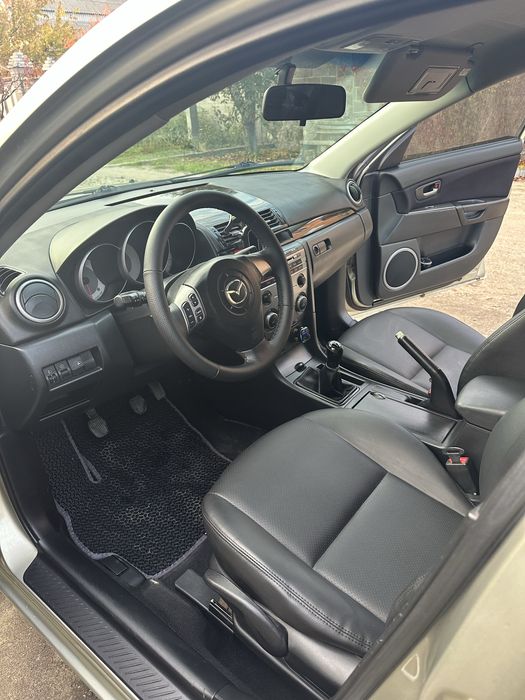 Продам Mazda 3 2007року