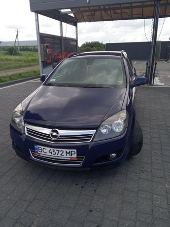 Opel Astra H 2010 року 1.7CDTI