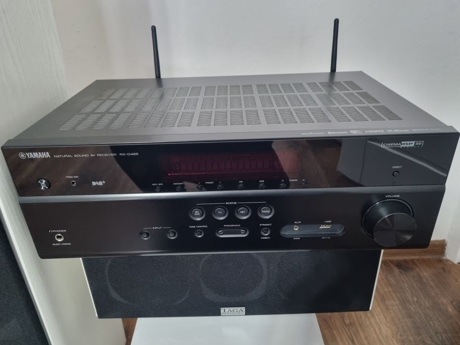 Kino domowe 5.1 Yamaha RX-V485 + Taga TAV 606 V.3 + TSW-60 V.3