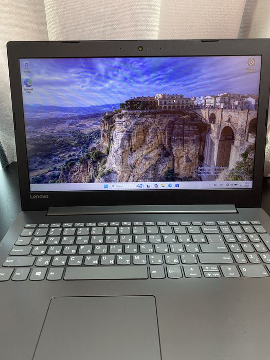 Ноутбук lenovo idealpad 330-15IKB