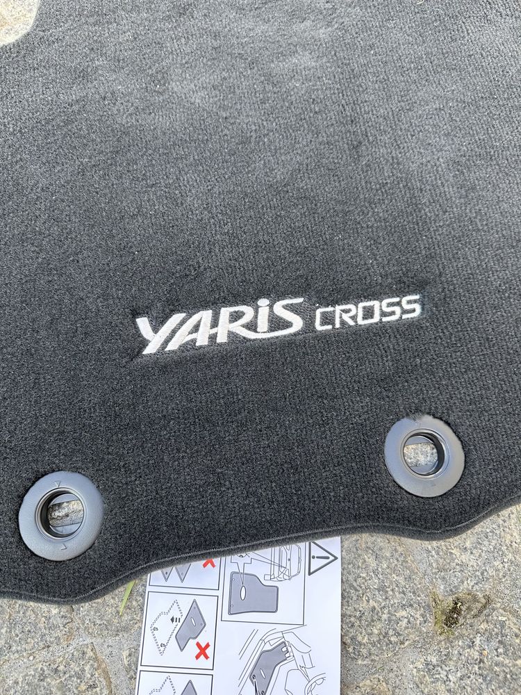 Tapetes Toyota Yaris Cross