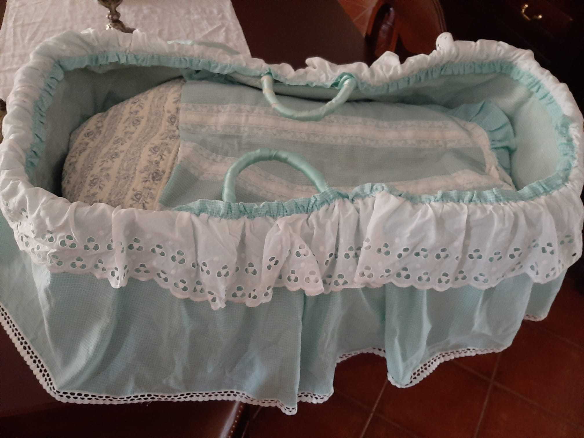 Alcofa de bebé (menino ou menina)