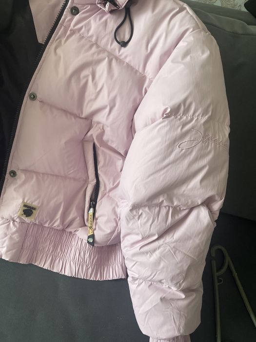 Продається куртка пуховик