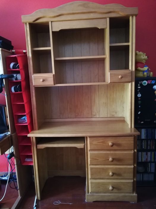 Mobila solteiro em pinho mel