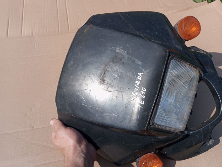 Czasza czacha Husqvarna te 610 te610 lampa kierunkowskazy k6.23