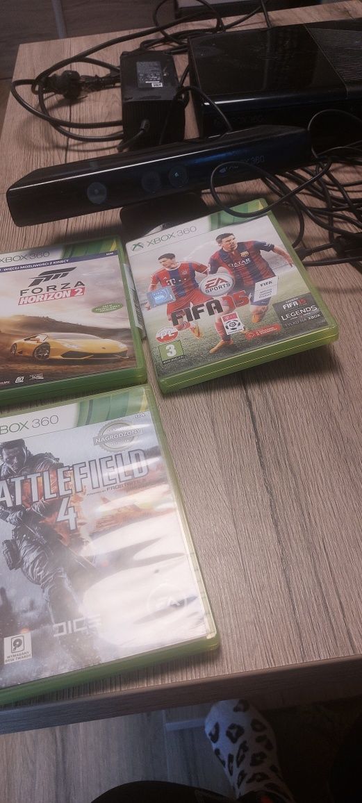 Konsola  XBOX 360