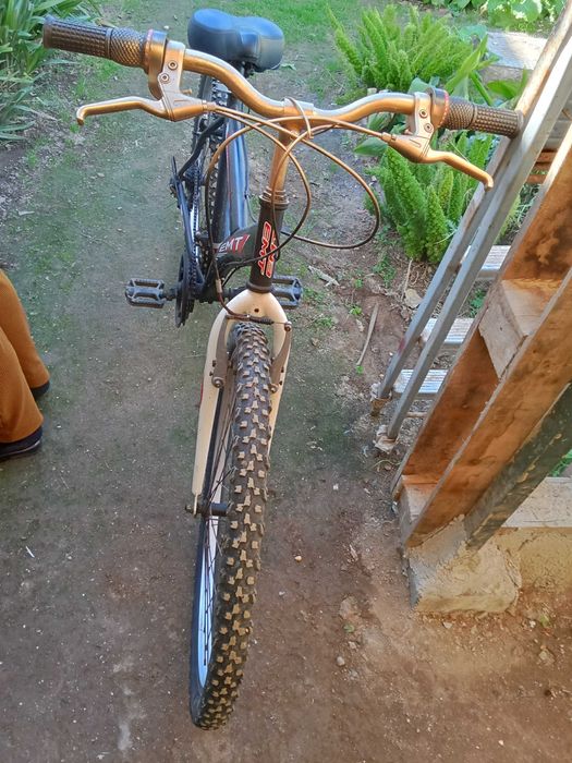 Bicicleta Marca EMT
