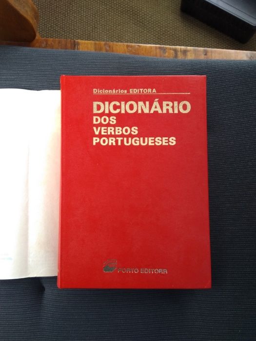 Dicionário dos Verbos Portugueses – Porto Editora