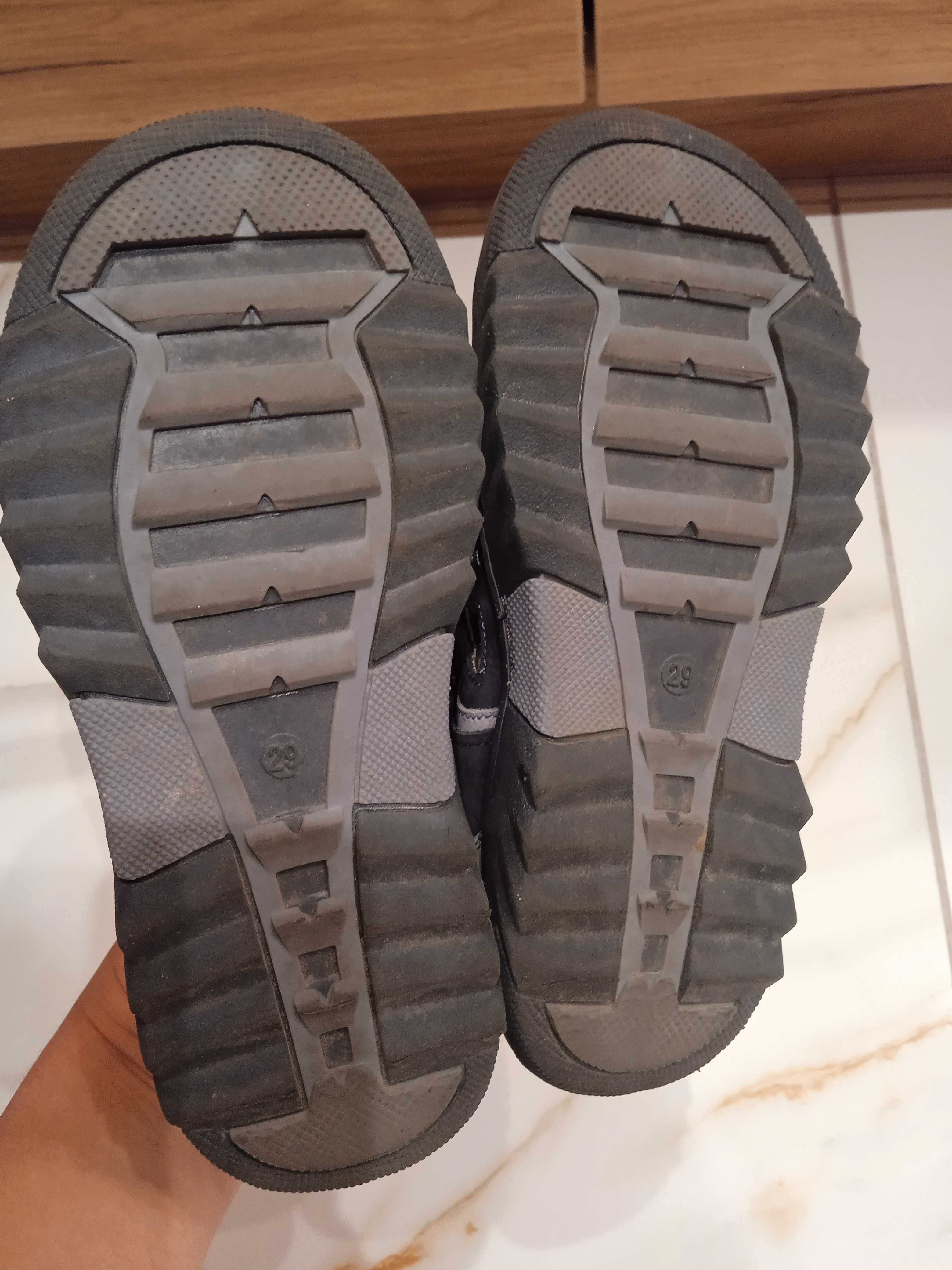 Buty sandały dziecięce rozmiar 29, skórzane , stan bardzo dobry