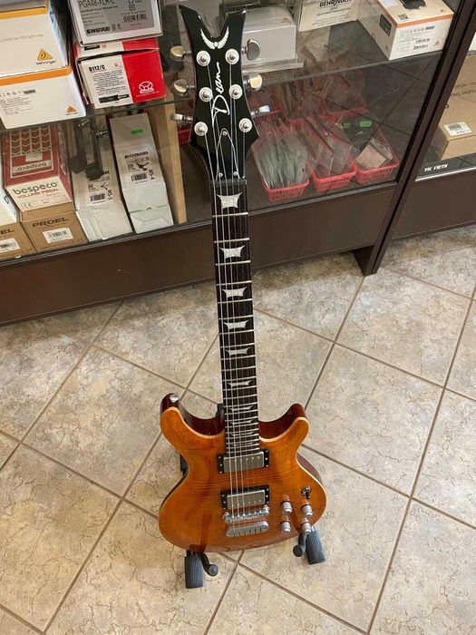 Dean Icon Flame Top TAM - gitara elektryczna