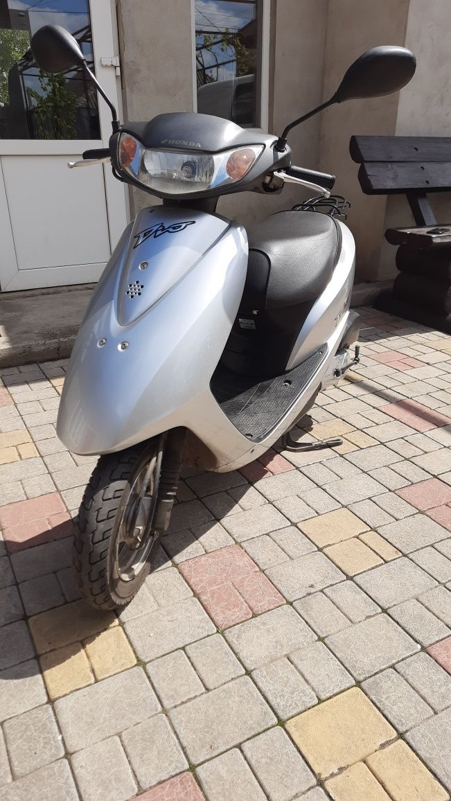 Мопед Honda Dio 62