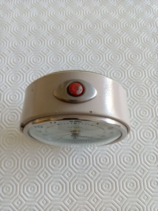 Despertador Rostov 4 rubis made in USSR