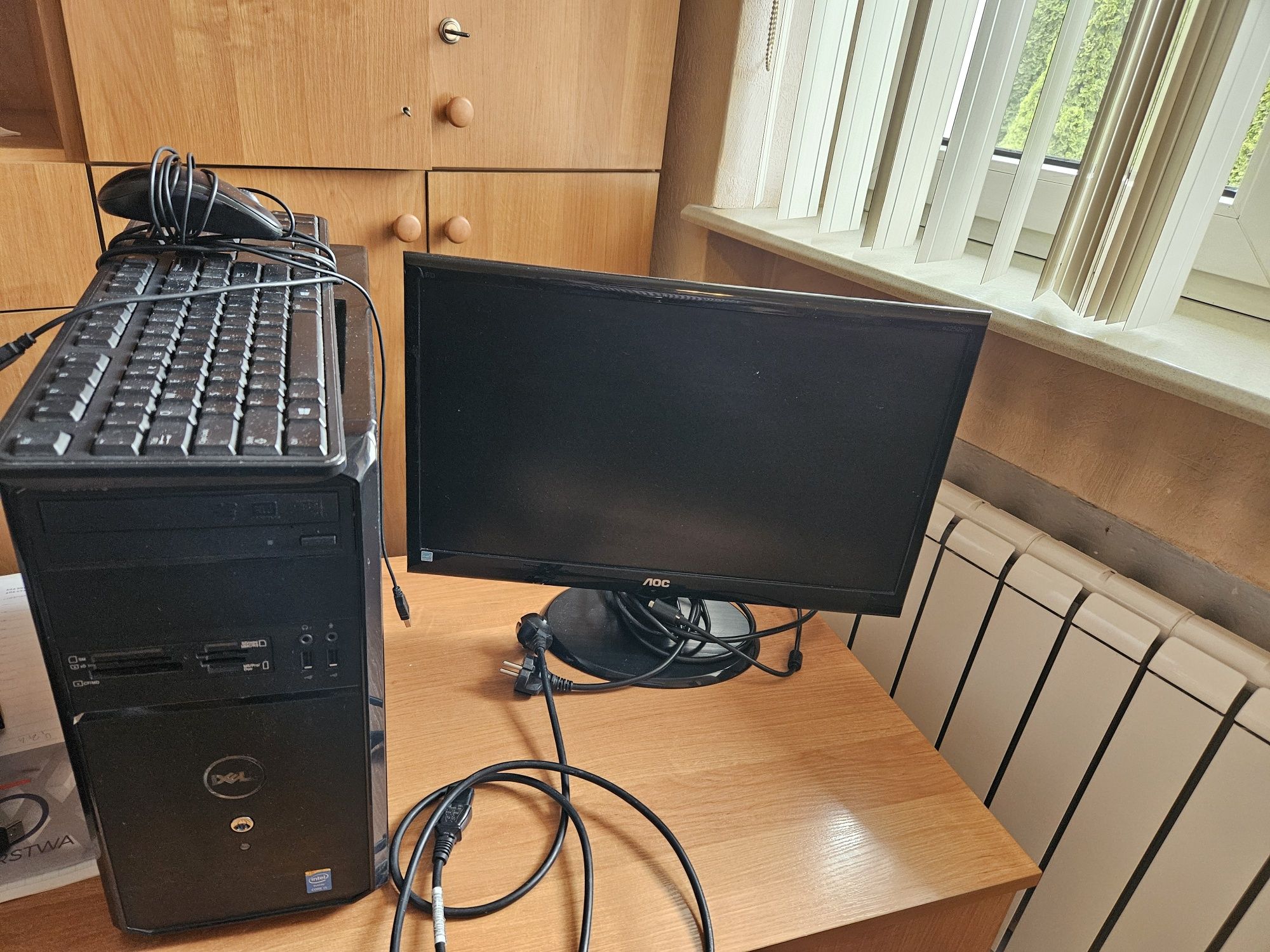 Dell Vostro 3900 komplet z monitorem gotowy do pracy, komunia