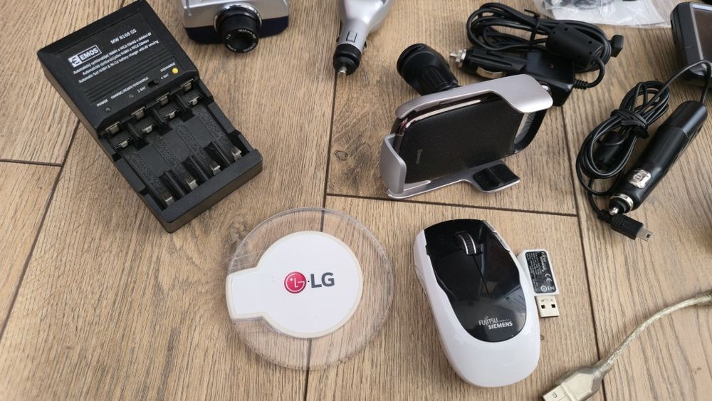 Zestaw elektroniki. Wyprzedaż garażowa cały zestaw w tej cenie