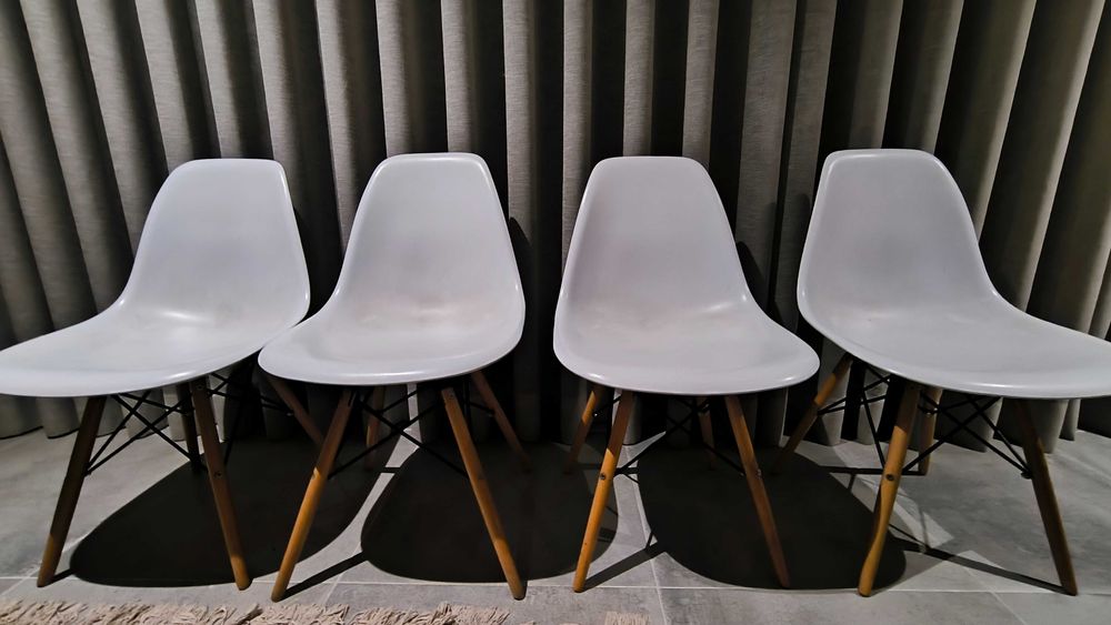 Cadeiras Tower Brancas