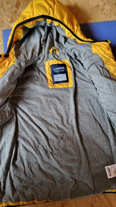 Куртка 134-140см