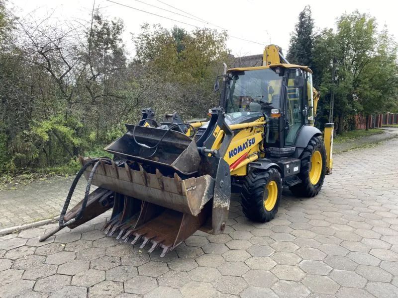 Komatsu WB 93r