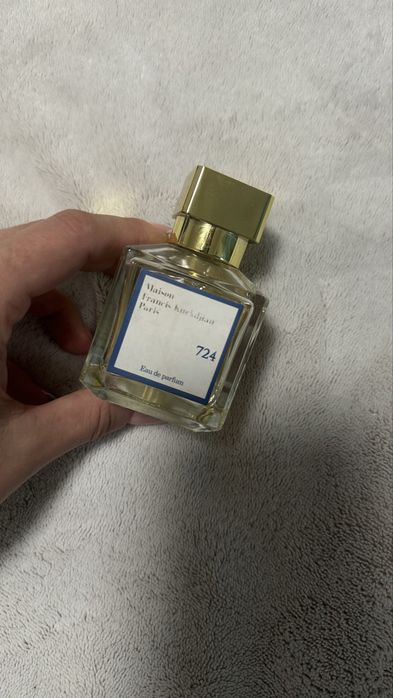 Парфюми Baccarat Rouge та Maison Francis Kurkdjian 724 Eau de Parfum
