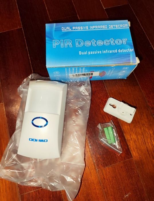 4 Detetores de  movimento infravermelhos sem fio (PIR)