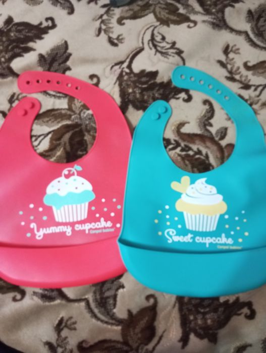 Слинявчик, нагрудник