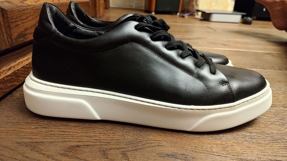 Pantofola d'oro 45 cm. 29.5 cm. Skóra. Jak Karl Lagerfeld, Guess