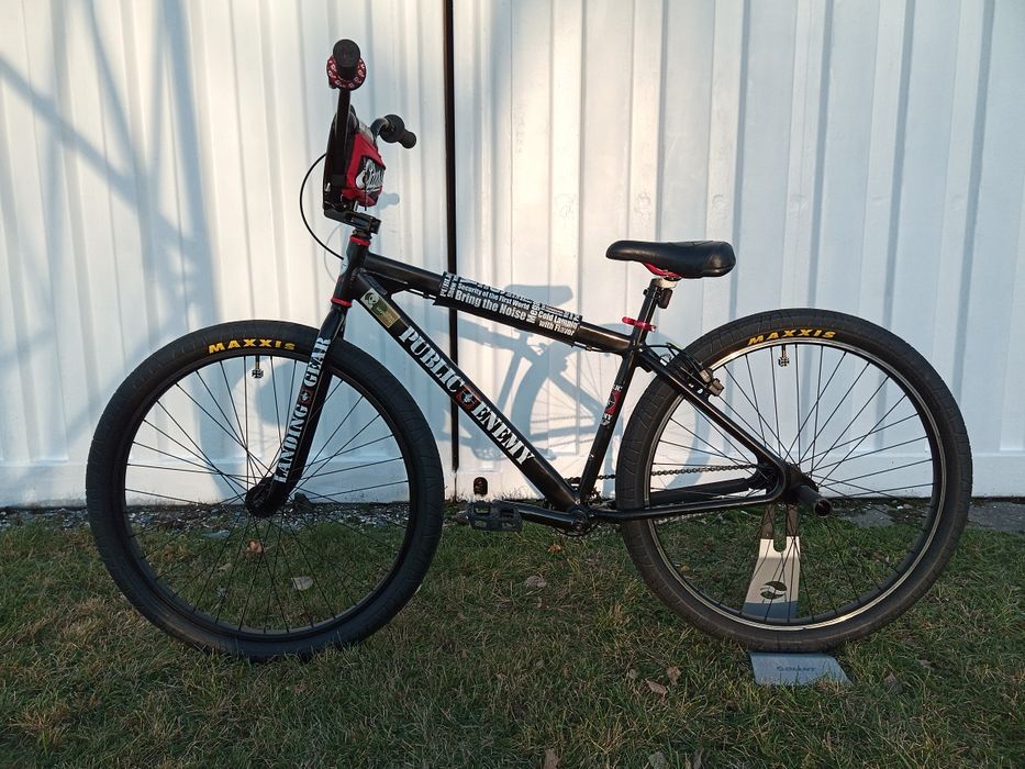 Se Bikes x Public Enemy 29