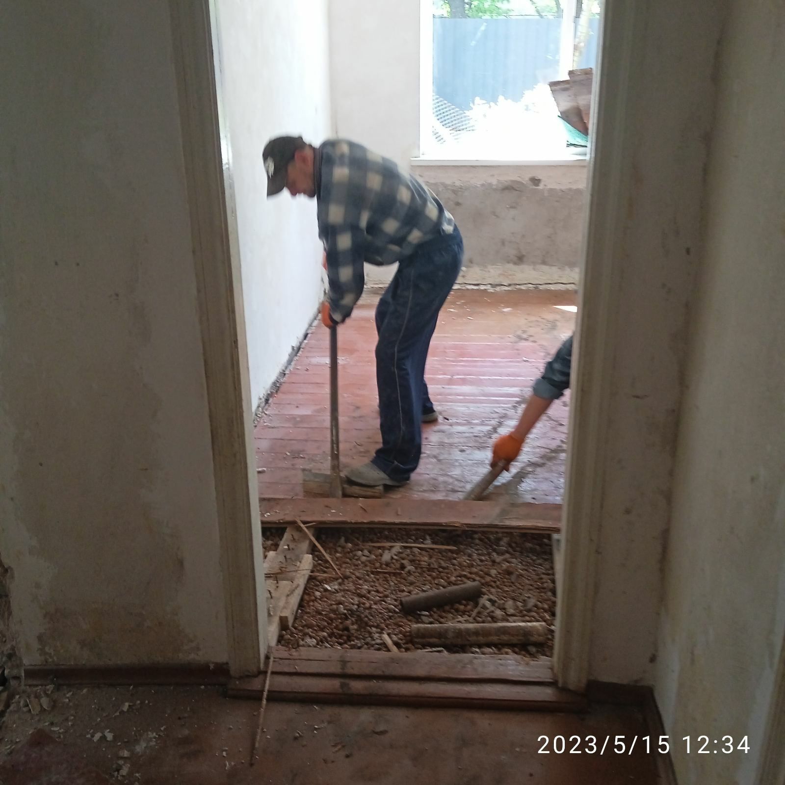 Демонтажные работы, подготовка к ремонту,снос и разборка домов