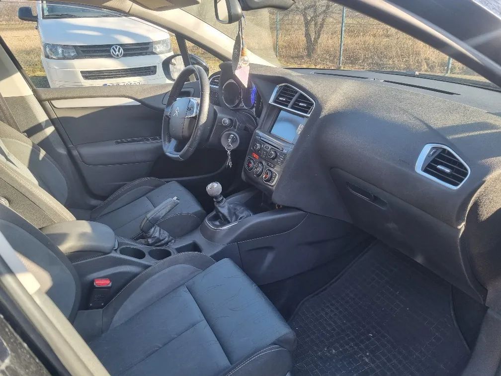 Citroën C4 1.6 HDI-115 KM /Bogata Wersja/ Nawigacja/ Ładny