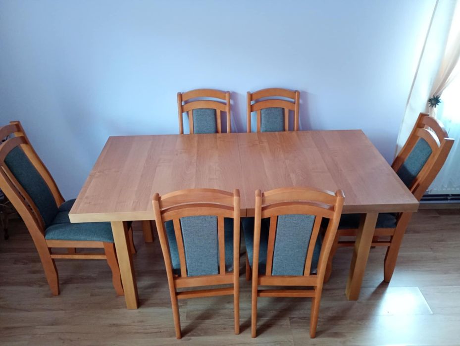 Stół i 6 krzeseł