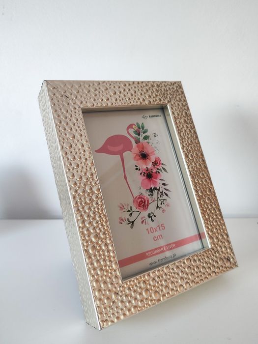 Moldura Efeito Martelado Prateada