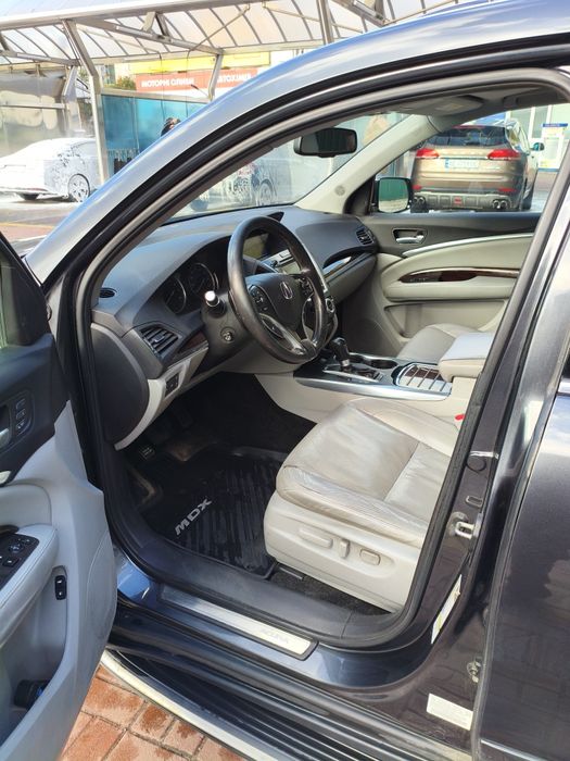 Продаю авто Acura MDX Перший власник В гарному стані В дтп не було В К