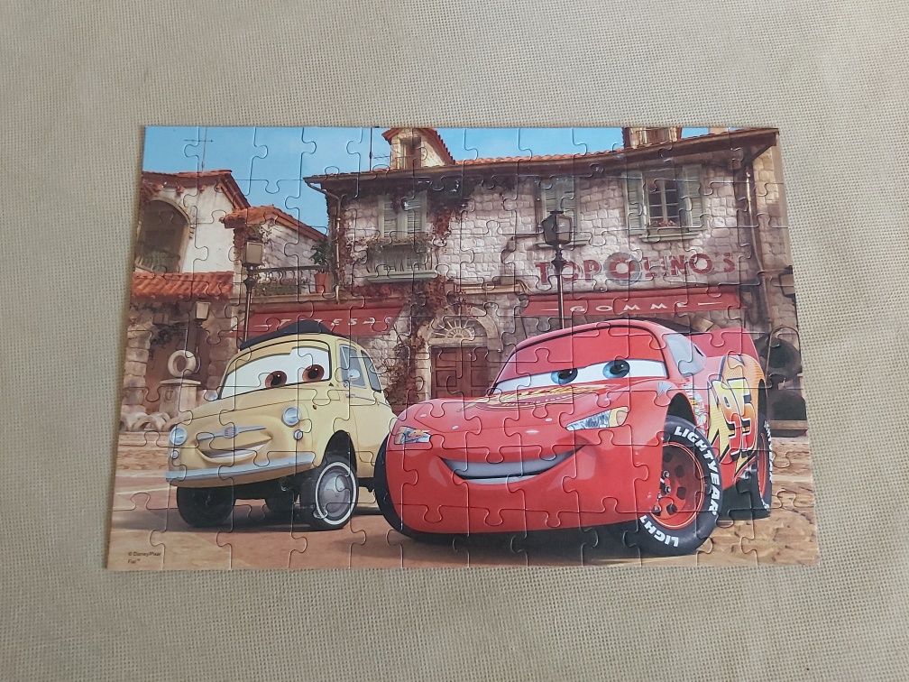 Cars puzzle trefl 100el.