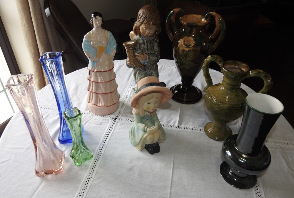 Peças decorativas antigas de valor