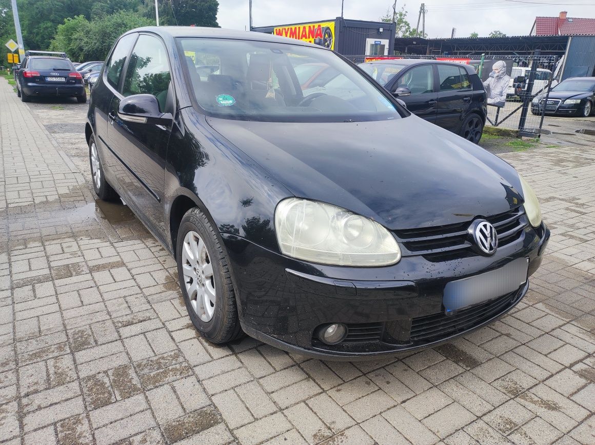 VW Golf 5 V 1.6 MPI 75kw 07r sprowadzony stan bdb wysylka oryginal