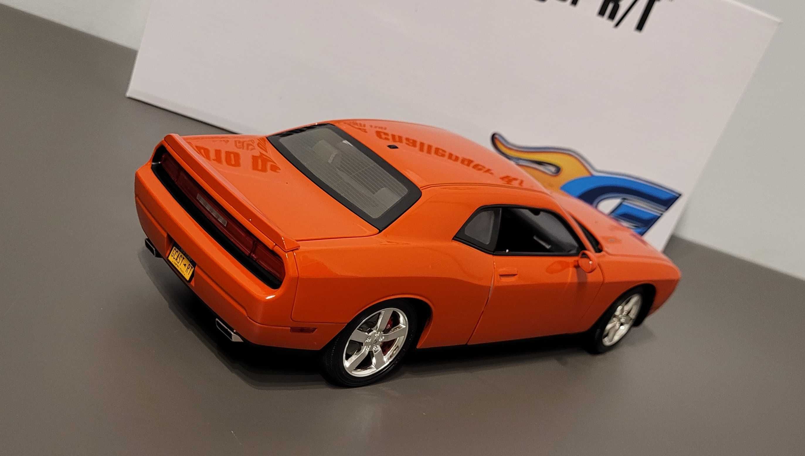 1:18 Dodge Challenger HEMI 2010 Guycast limit 1/250 ACME