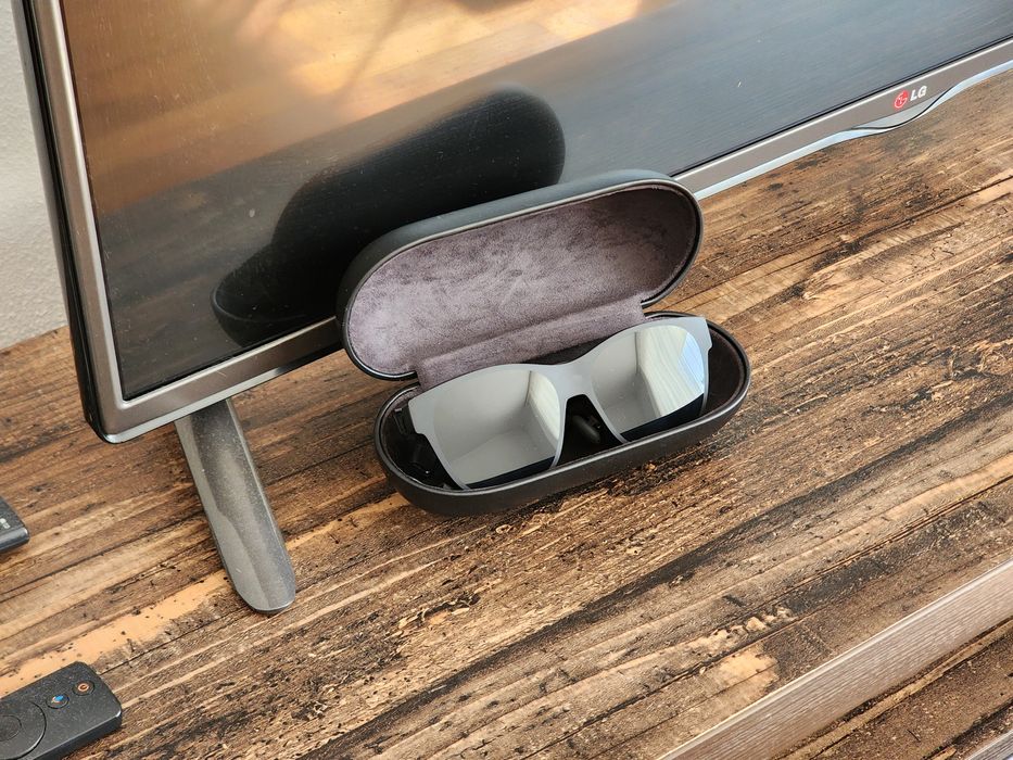 Окуляри віртуальної реальності Xreal air 2 PRO ідеал