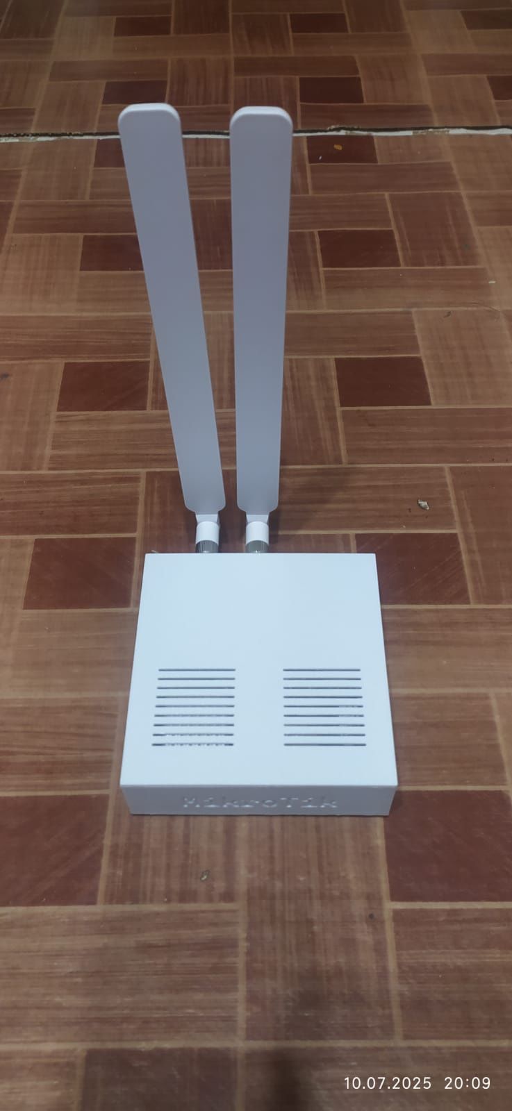 4g lte wifi роутер Mikrotik rb912 Fibocom L850cat 9 під сімкарту