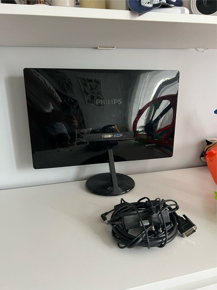 monitor philips 24