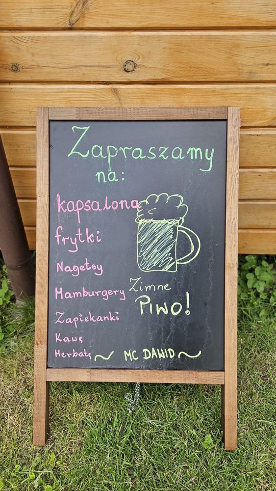 Domek w Dolinie nad jeziorem