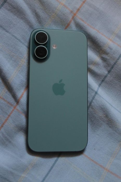 Iphone 16 128gb Azul Ultramarino com garantia