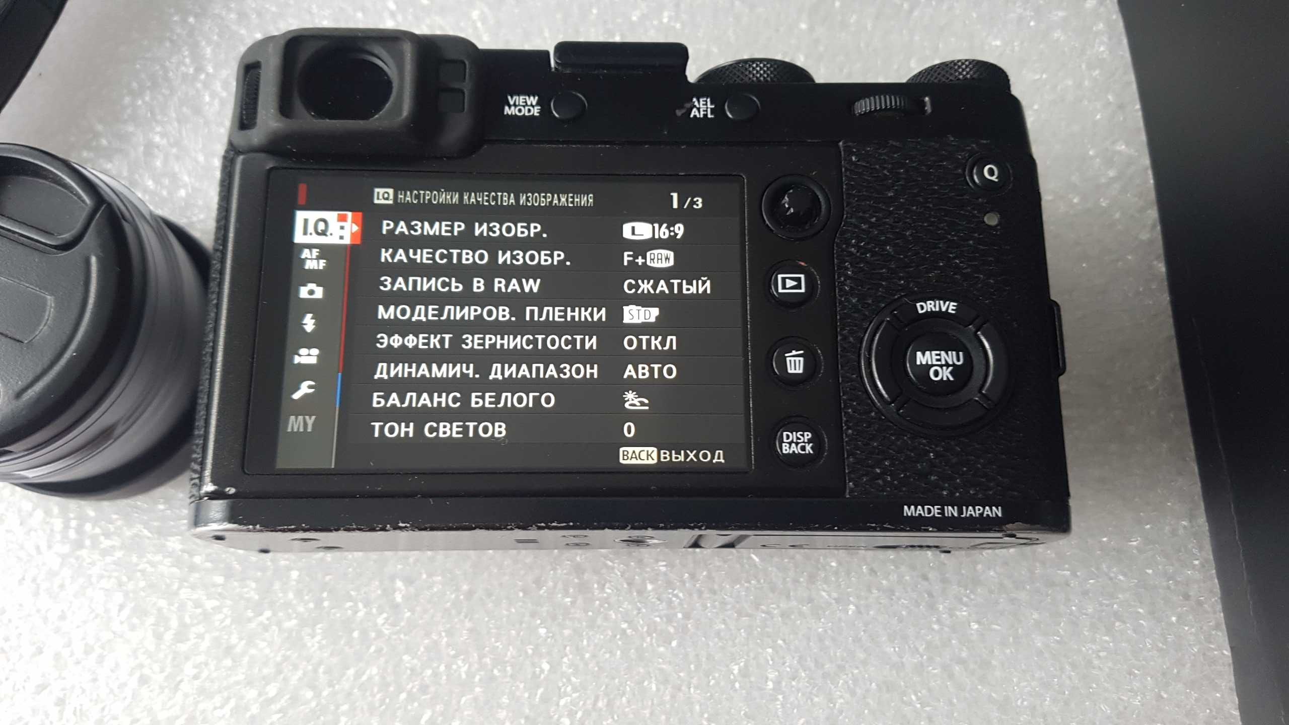 Fujifilm X100F з Fujinon WCL-X100 Fujinon conversion lens