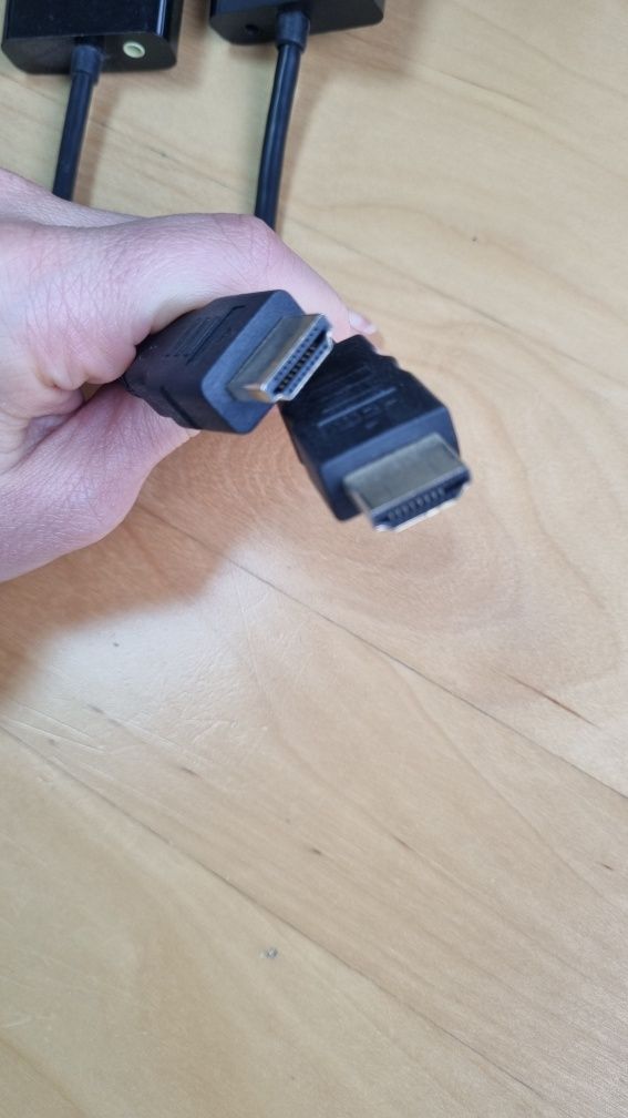Cabo adaptador VGA-HDMI