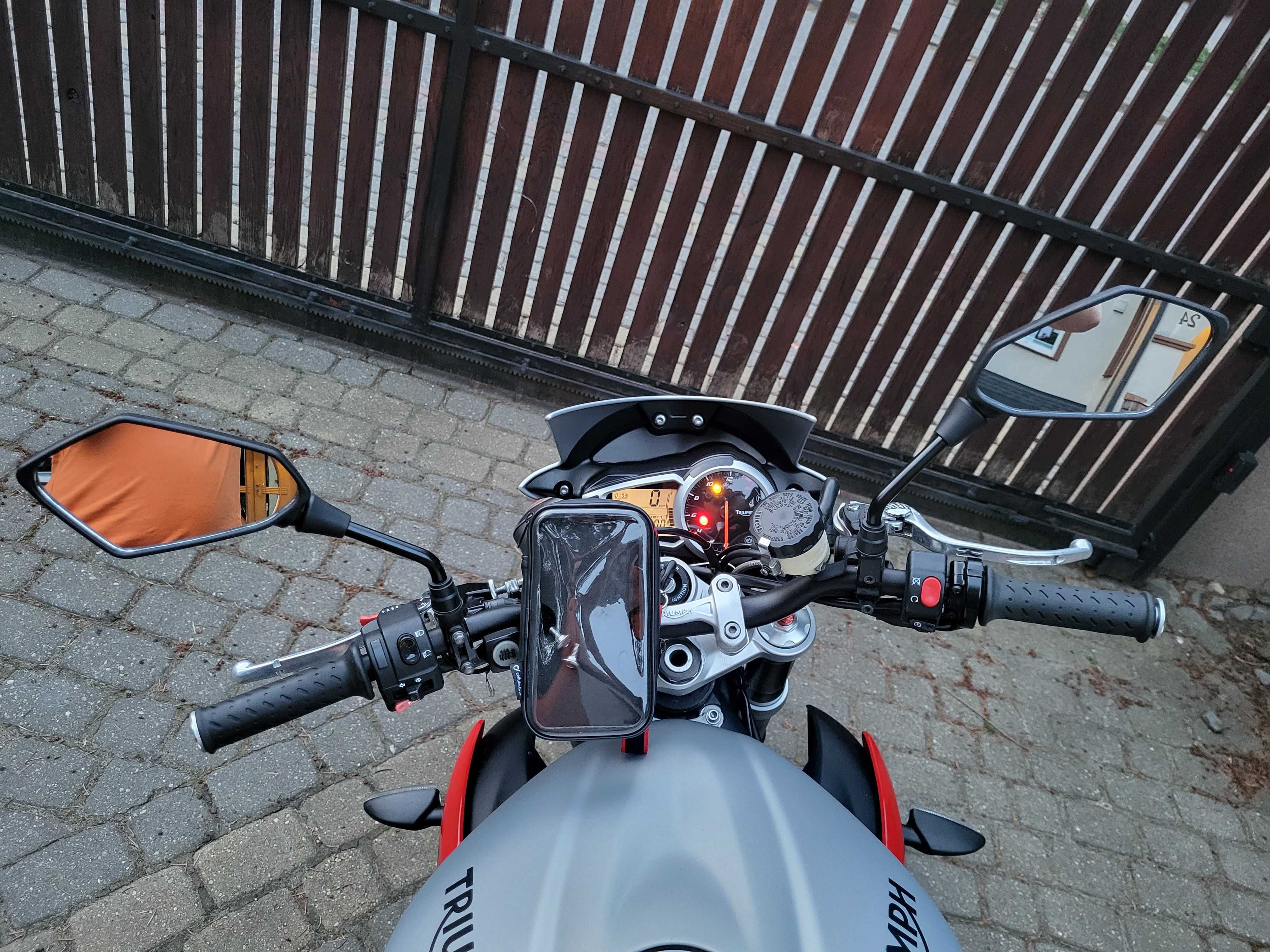 Triumph Street Triple 2015r.