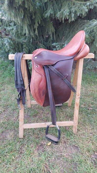 Siodło 17,5 brązowe kompletne