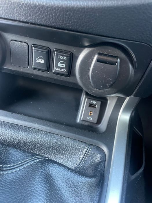 Nissan Navara 2.3Dci 150cv Nacional “ iva discriminado”