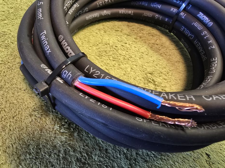 KLOTZ LY215T kabel głośnikowy 2 x1.5² 3.9 m.