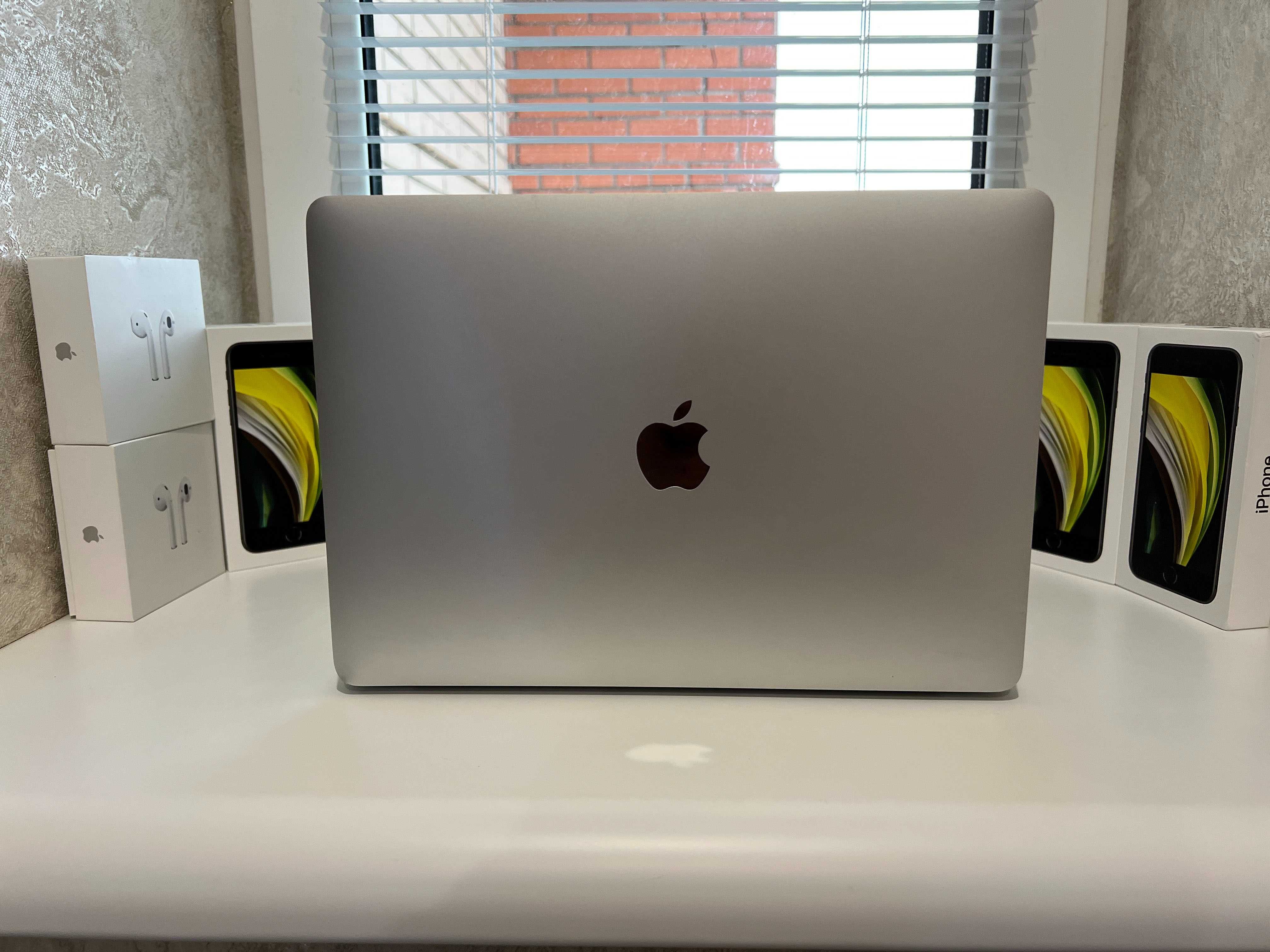 macbook pro i5/16G/512G a2251 Retina 13.3" 2020 ноутбук macbook макбук