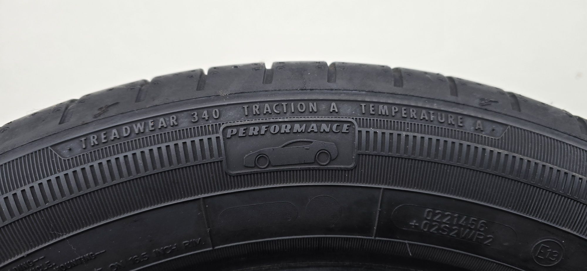 4x 195 55 R16 Goodyear EficentGrip PERFOMANCE